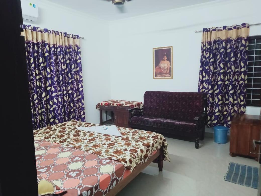 Karma Homestay Mundrothuruth Room photo